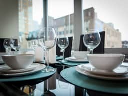 2Bedroom 2 Bath Apartment in the Heart of Philadelphia - Image 5