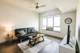 1 Bedroom apartment in Uptown Charlotte - Image 5