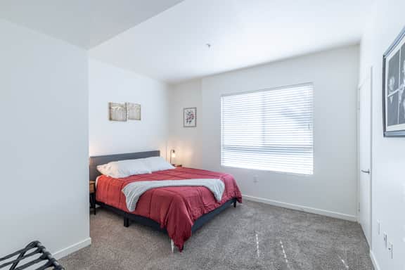 Two-Bedroom Apartment on Gordon St - Image 3